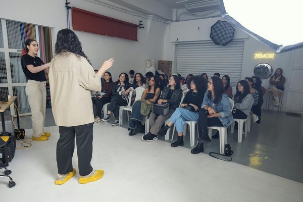 Maximizing uk business success: harnessing influencer collaborations for powerful marketing